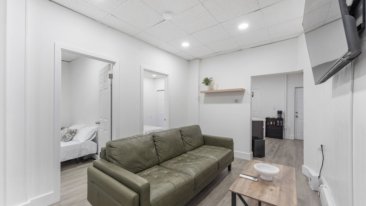 Photo of Livingroom in West New York