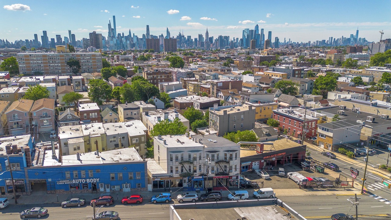 Photo of Outdoor in West New York
