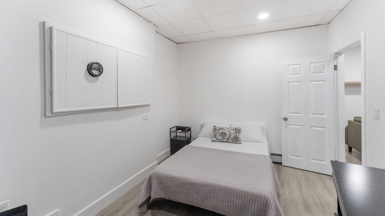 Photo of Bedroom in West New York