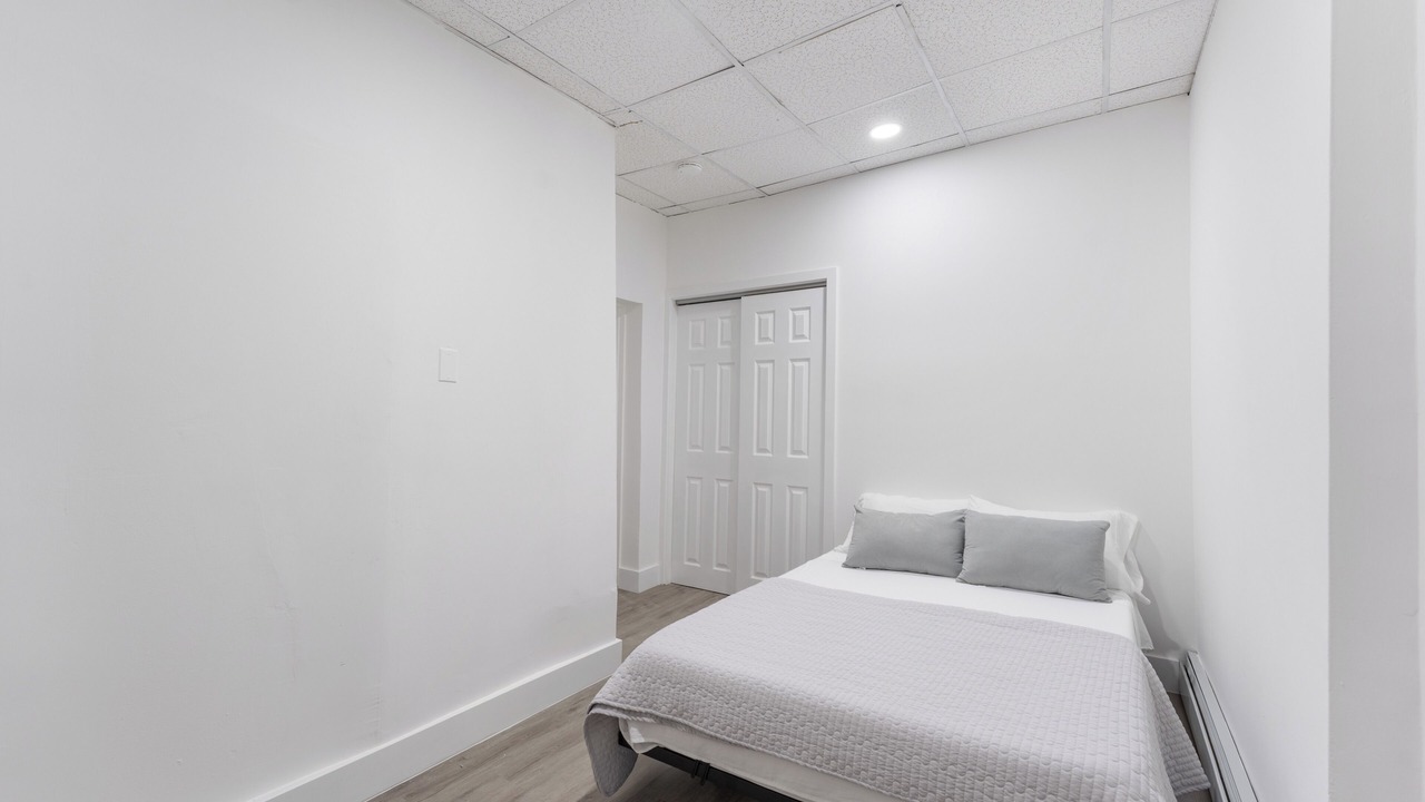 Photo of Bedroom in West New York