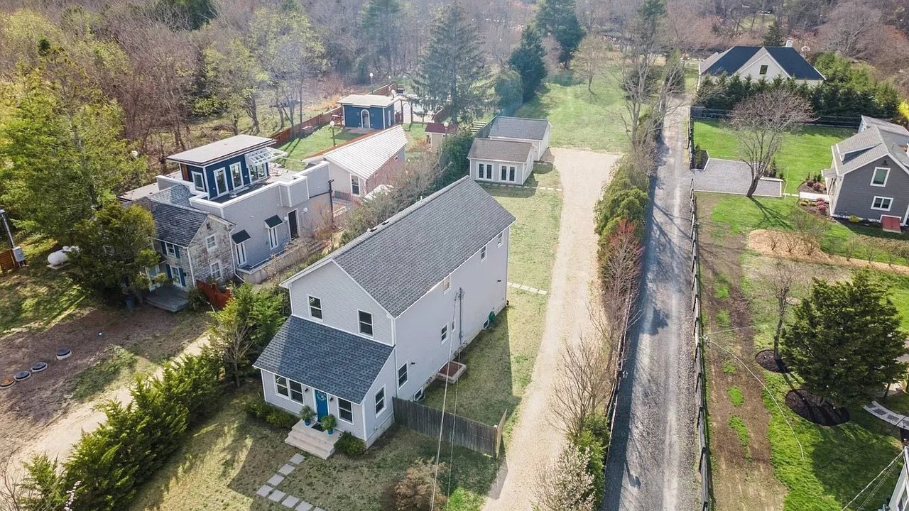 Photo of Outdoor in Center Moriches