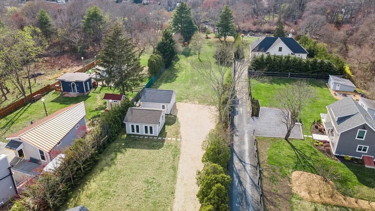 Photo of Outdoor in Center Moriches