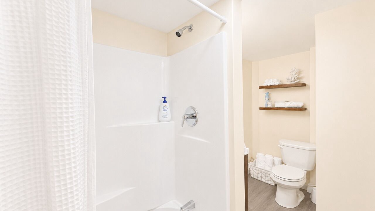 Photo of Bathroom in Dunkirk