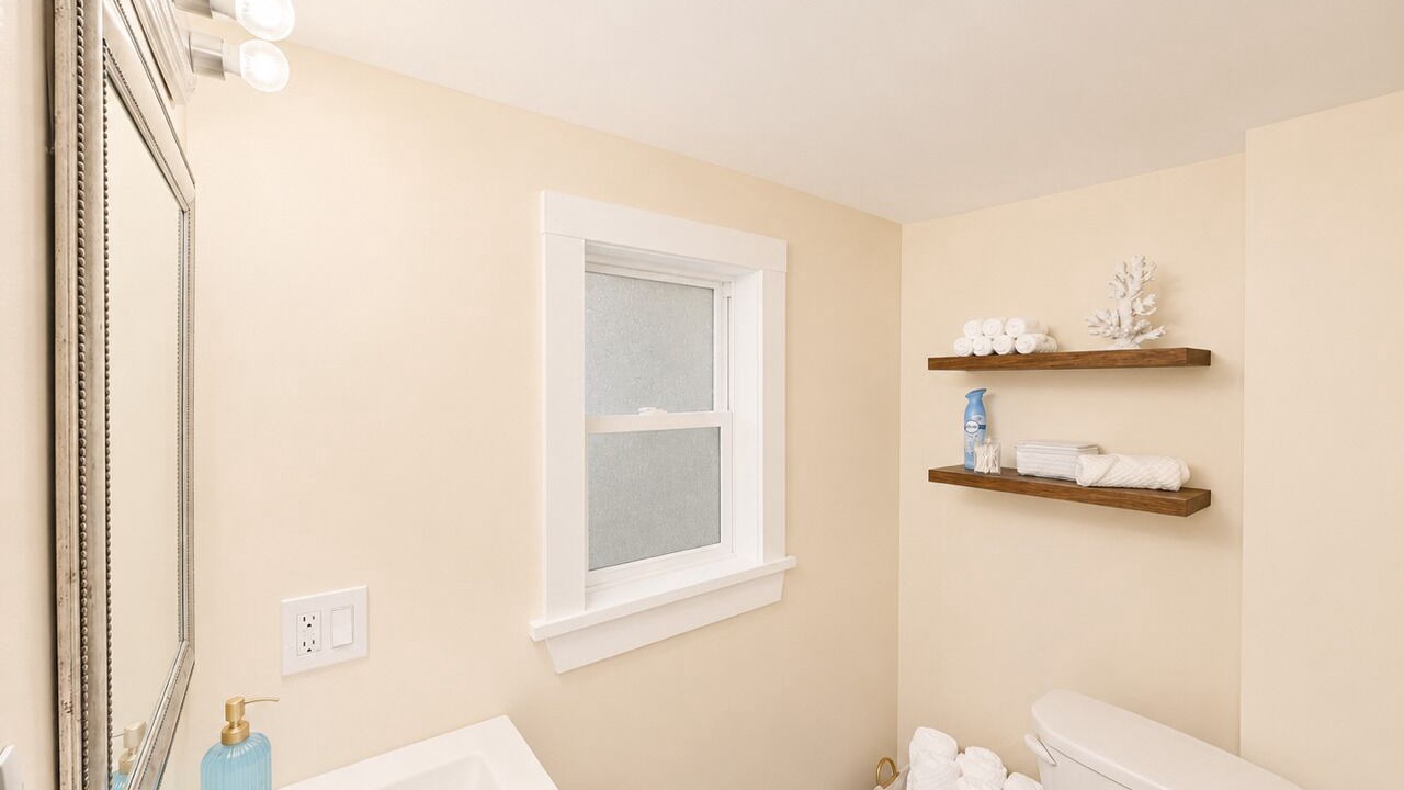 Photo of Bathroom in Dunkirk