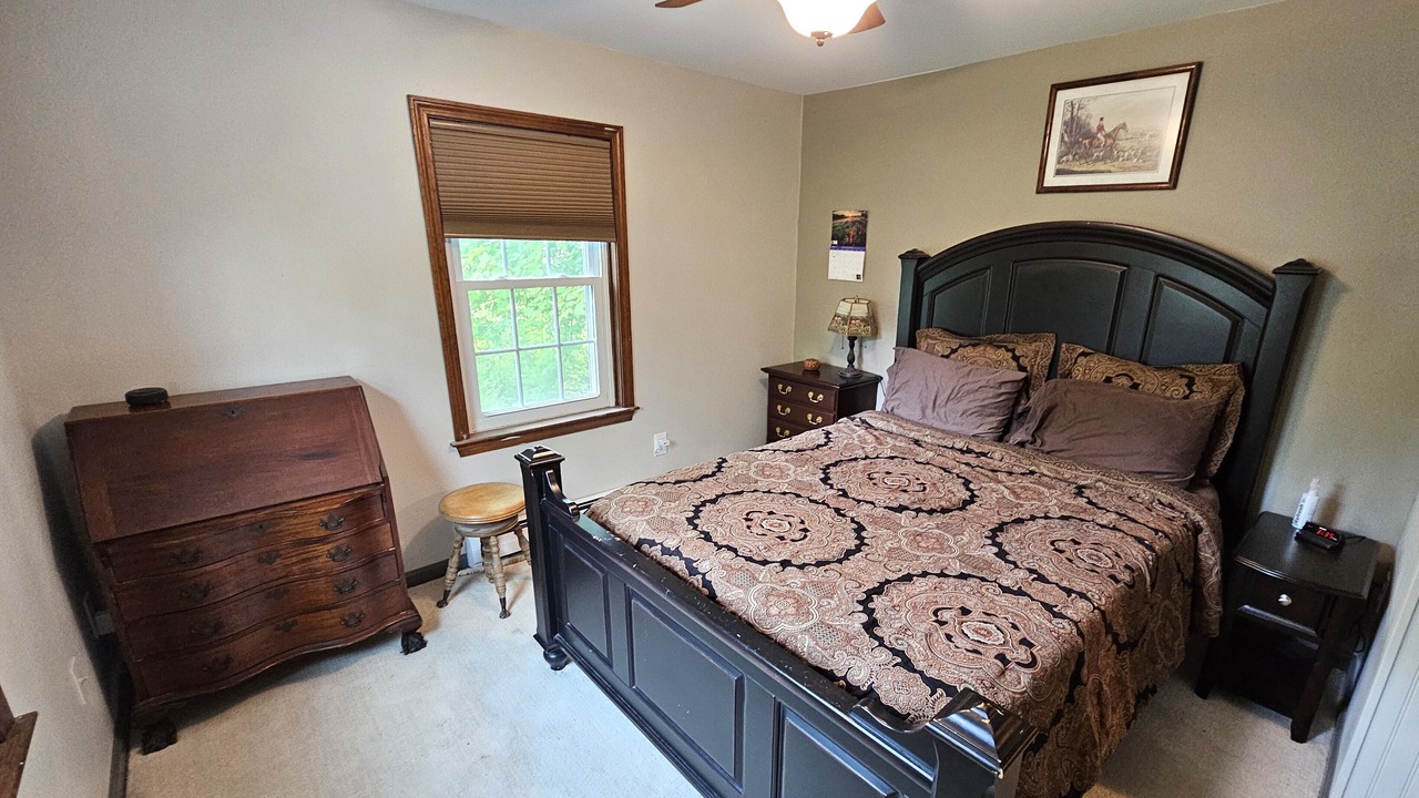 Photo of Bedroom in Westbrook