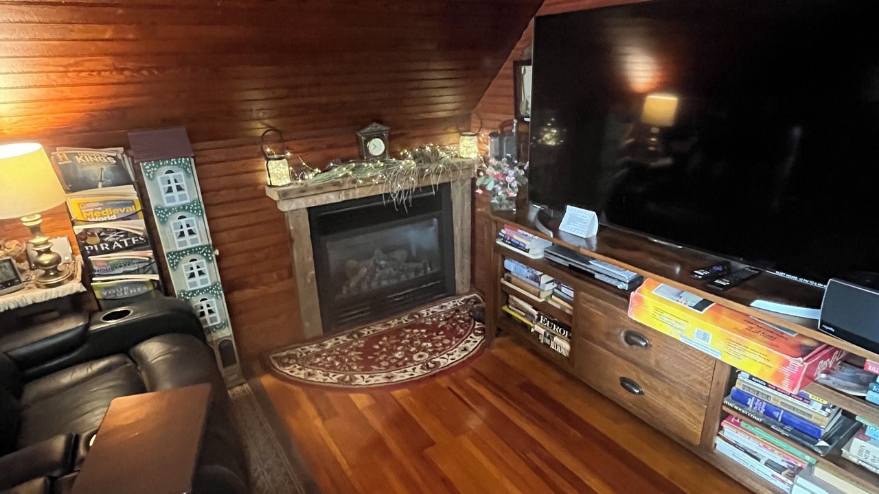 Photo of Livingroom in Hallowell