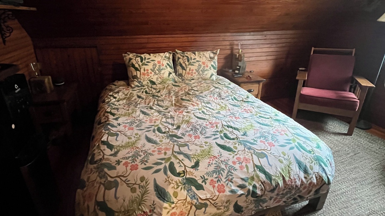 Photo of Bedroom in Hallowell