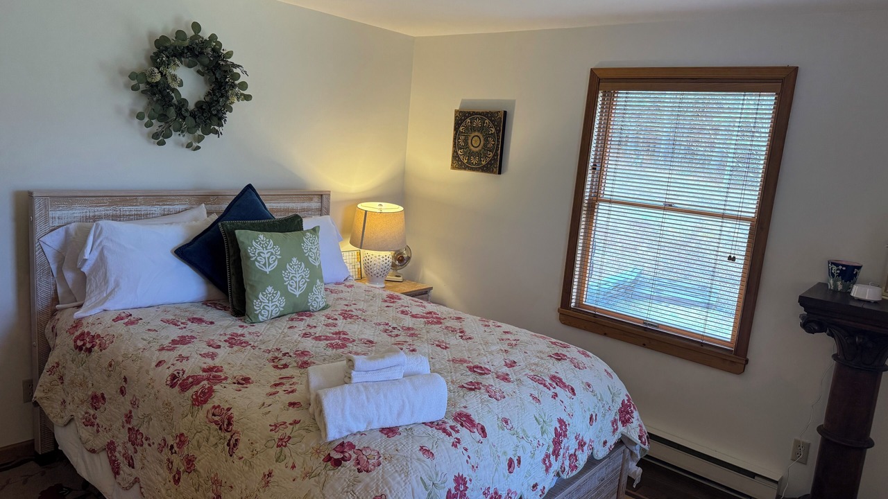 Photo of Bedroom in Town of Conesville