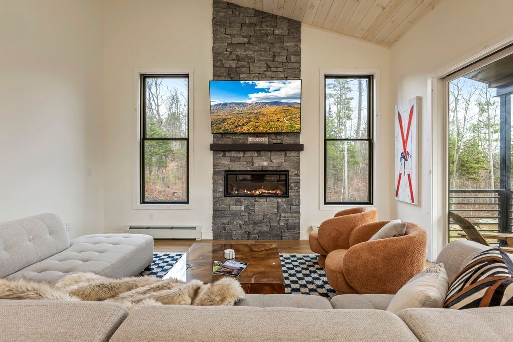 Photo of Bedroom in Bethel