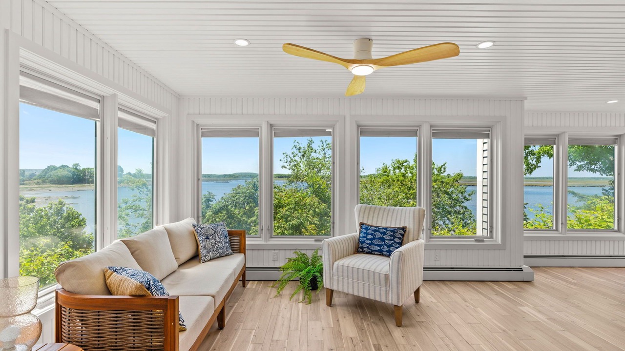 Photo of Livingroom in Great Neck