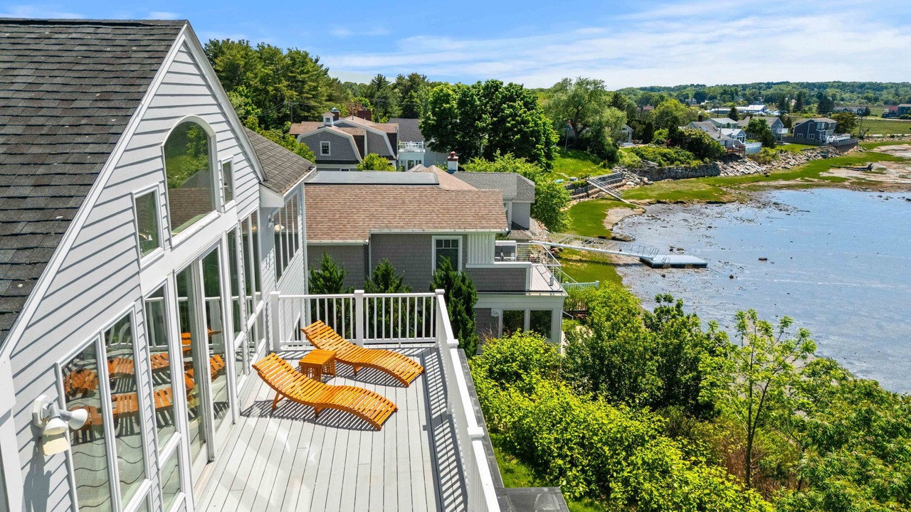 Photo of Patio Balcony in Great Neck