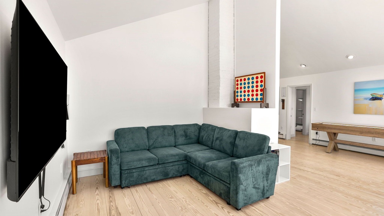 Photo of Livingroom in Great Neck
