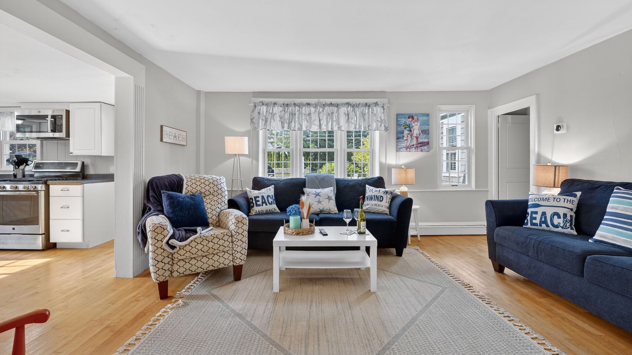 Photo of Livingroom in Dennis