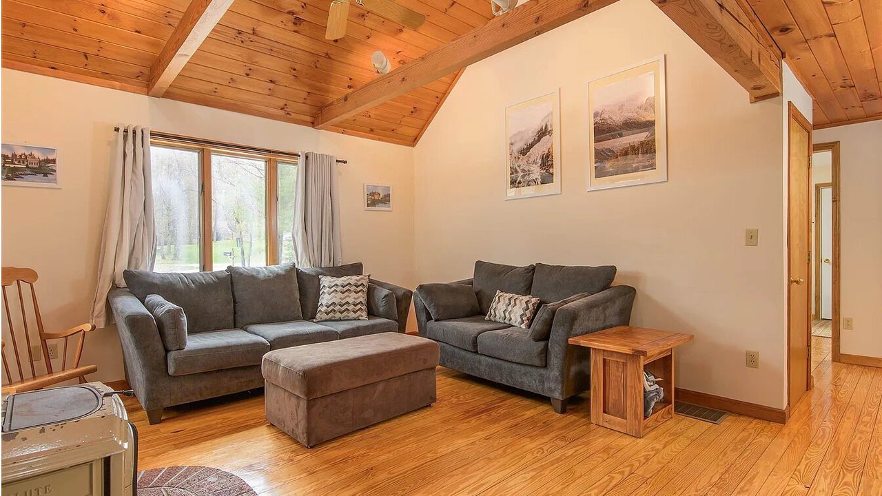 Photo of Livingroom in Mount Holly