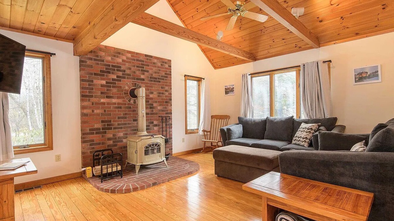 Photo of Livingroom in Mount Holly