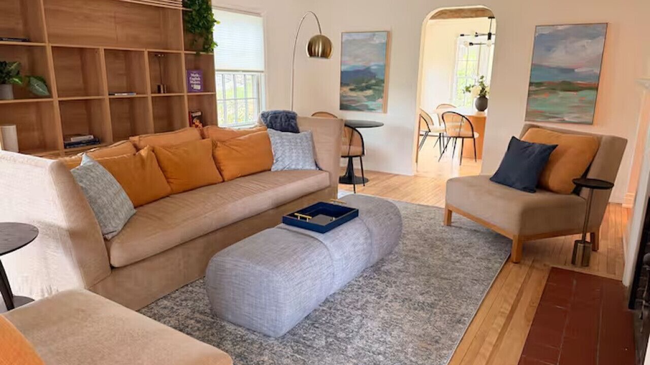 Photo of Livingroom in Middlebury