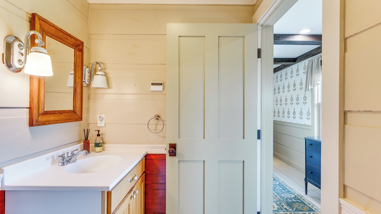 Photo of Bathroom in Chelsea