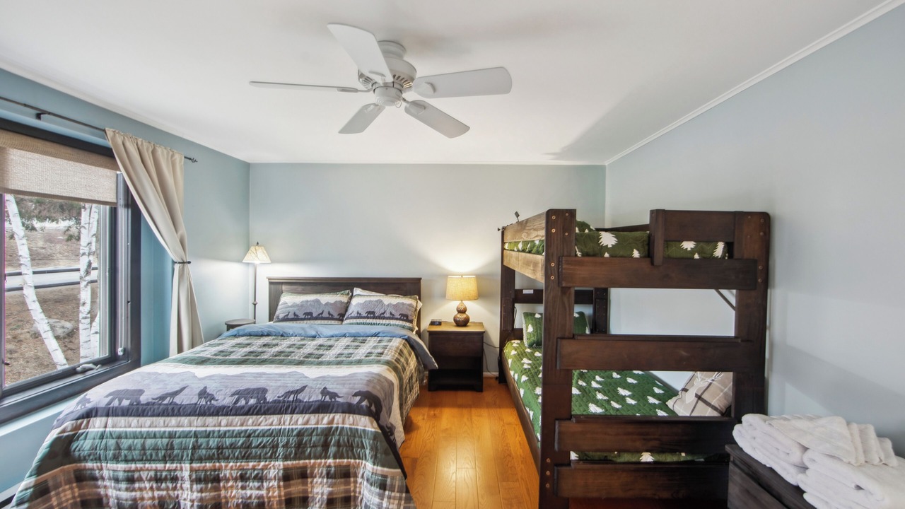 Photo of Bedroom in North Creek