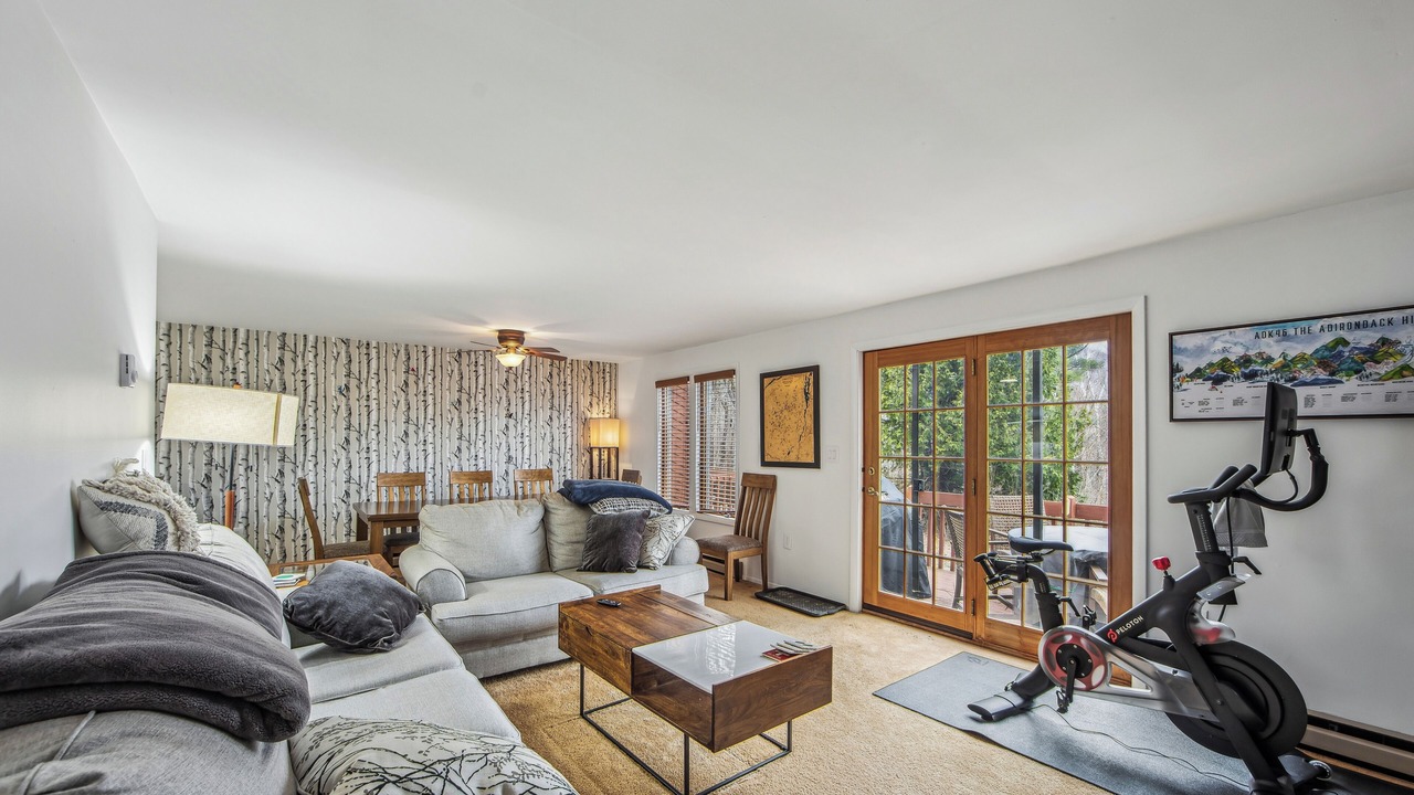 Photo of Livingroom in North Creek