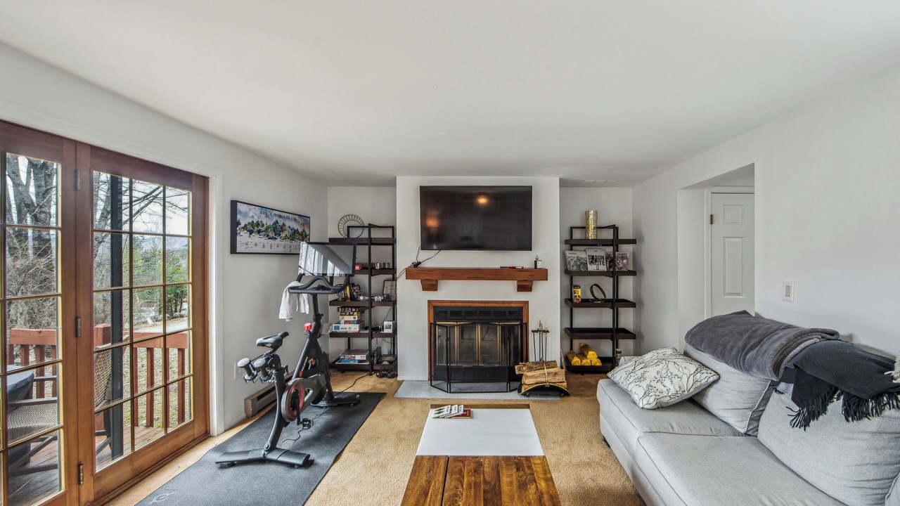 Photo of Livingroom in North Creek