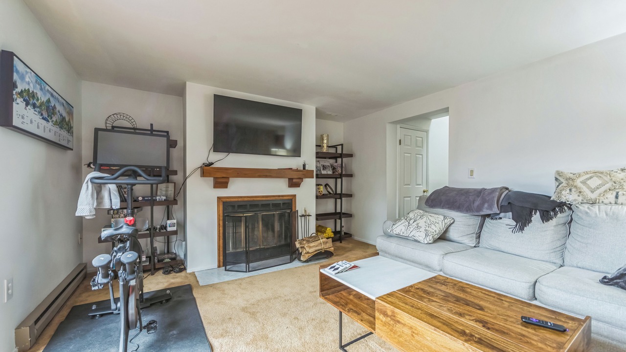 Photo of Livingroom in North Creek