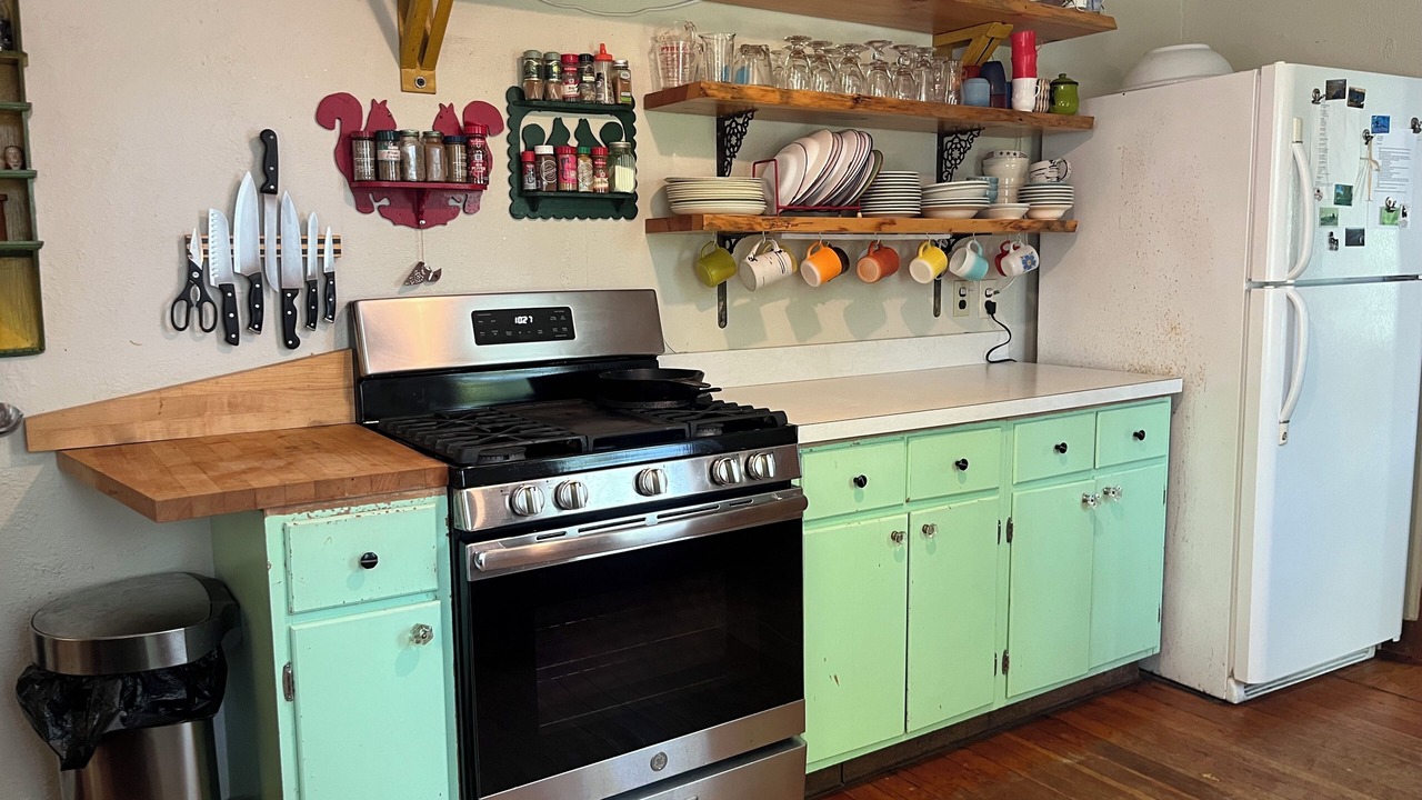 Photo of Kitchen in Center Lovell