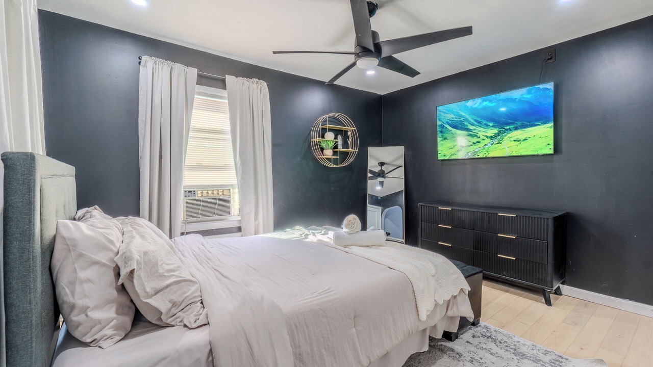 Photo of Bedroom in Chelsea