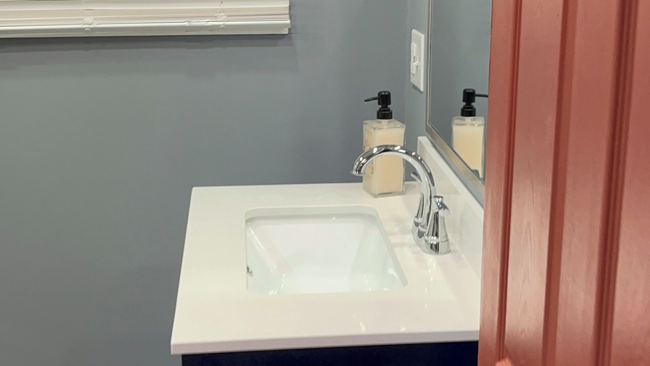 Photo of Bathroom in Deposit