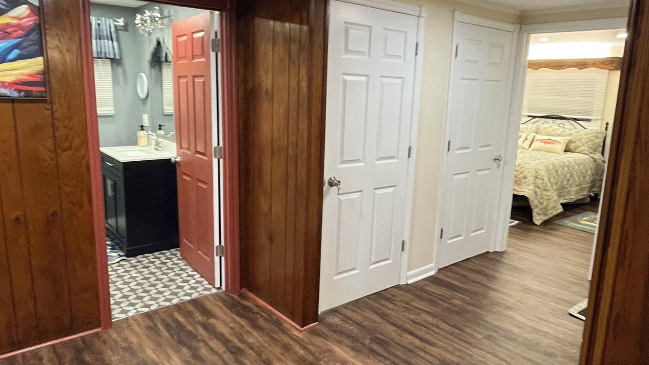 Photo of Bedroom in Deposit