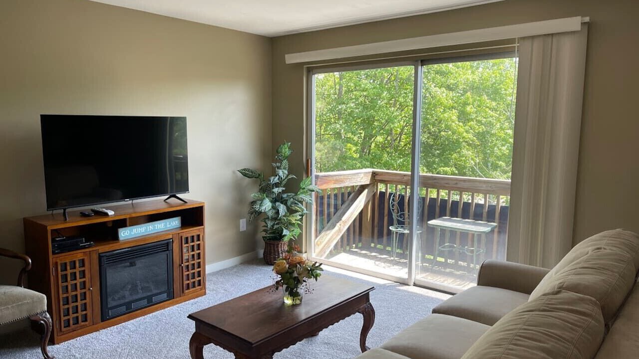 Photo of Livingroom in Gilford