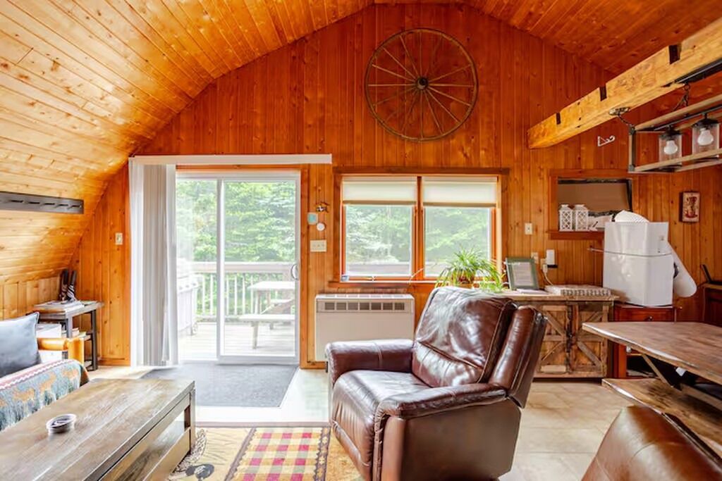 Photo of Livingroom in Montgomery Center