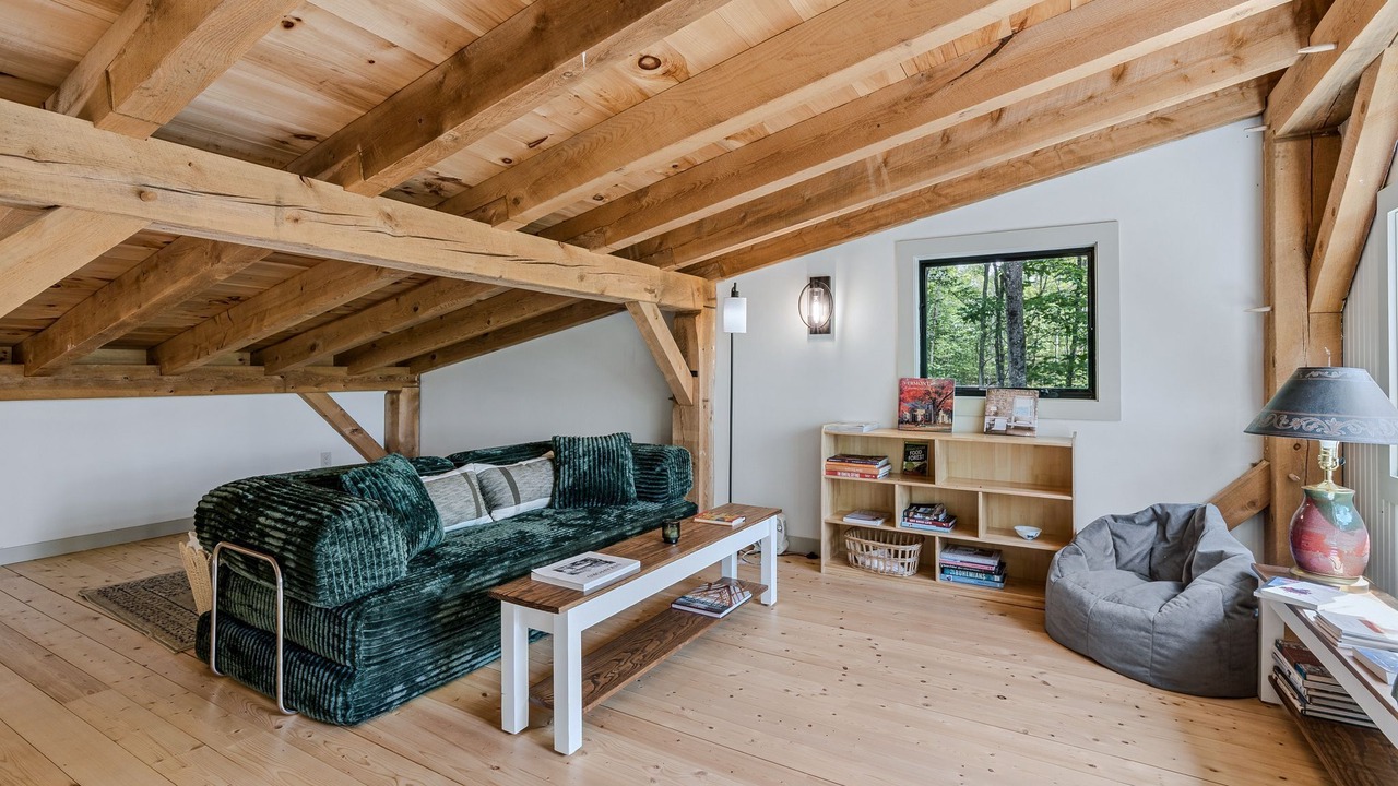 Photo of Livingroom in Strafford
