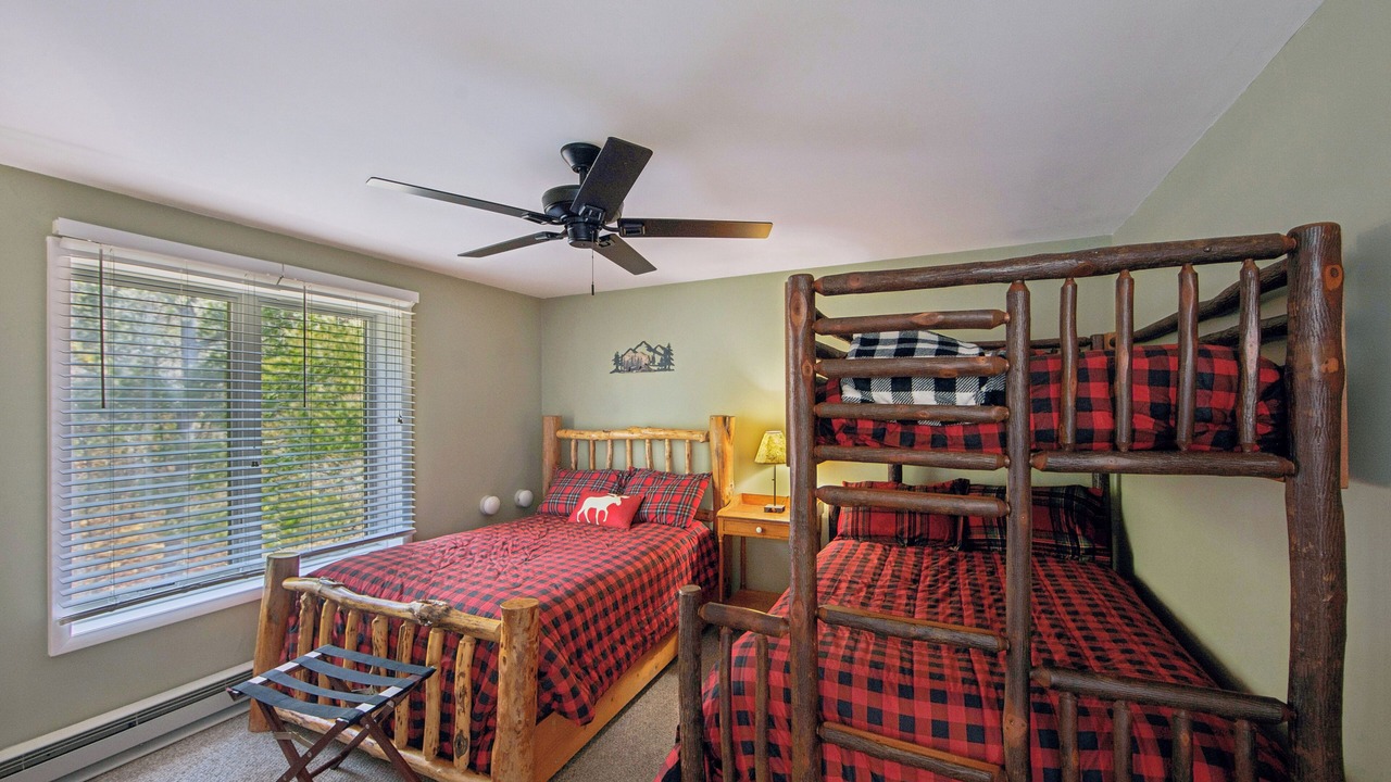 Photo of Bedroom in North Creek