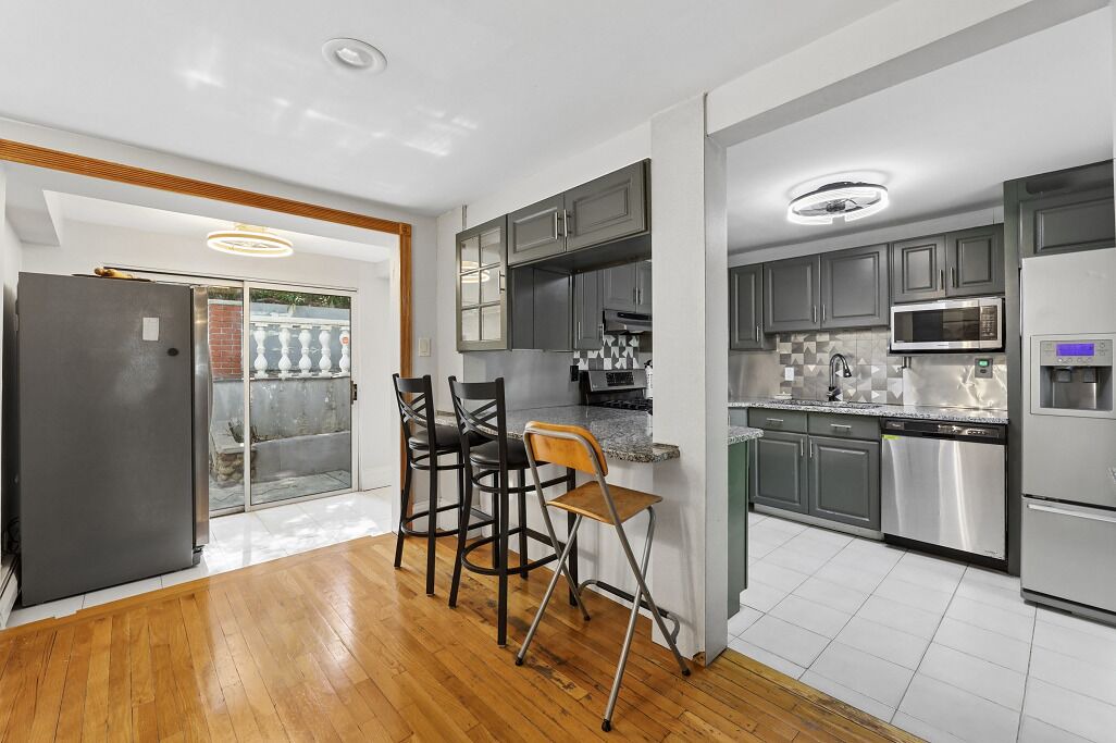 Photo of Kitchen in Teaneck