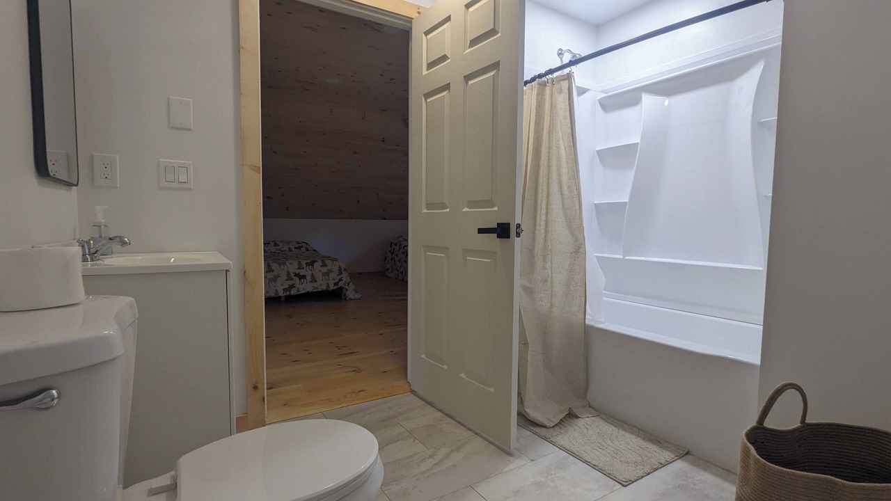 Photo of Bathroom in Tamworth