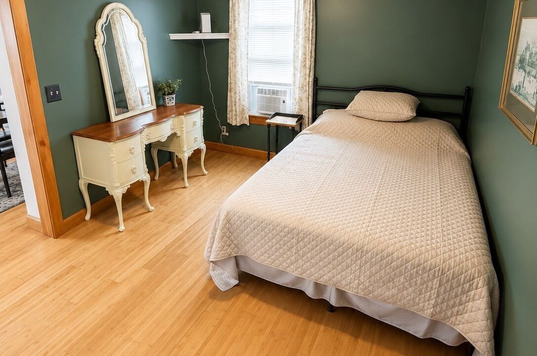 Photo of Bedroom in Granville
