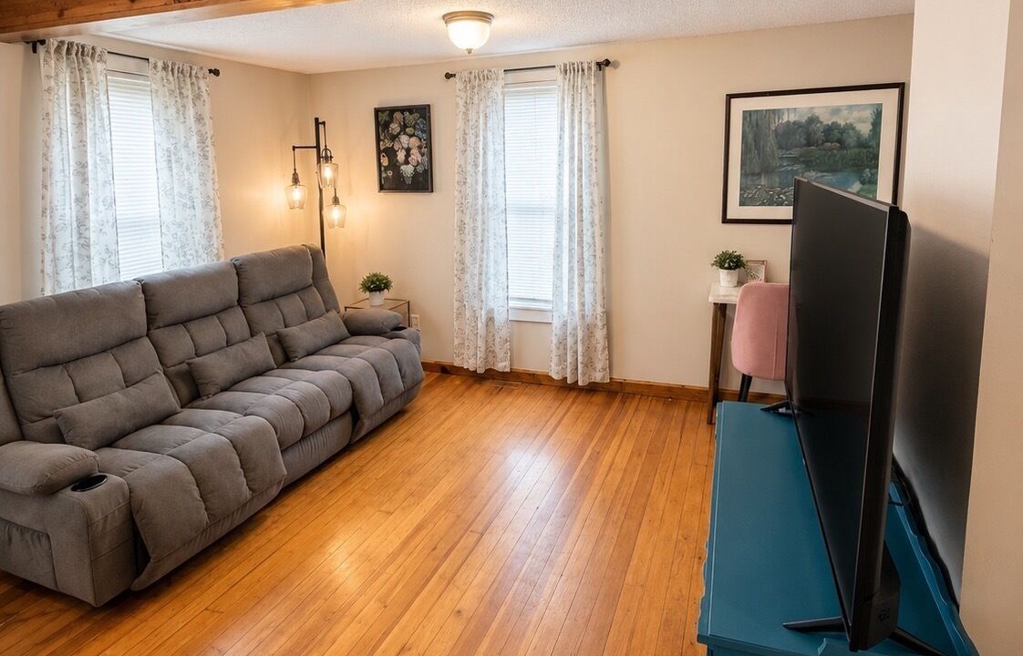 Photo of Livingroom in Granville