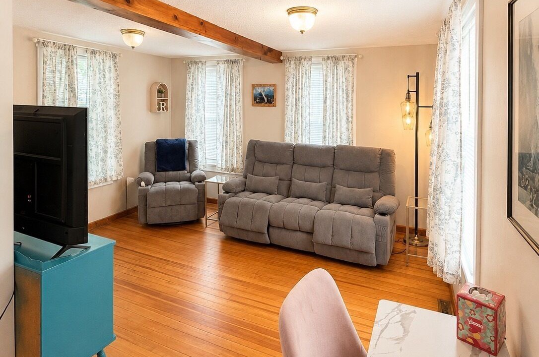 Photo of Livingroom in Granville