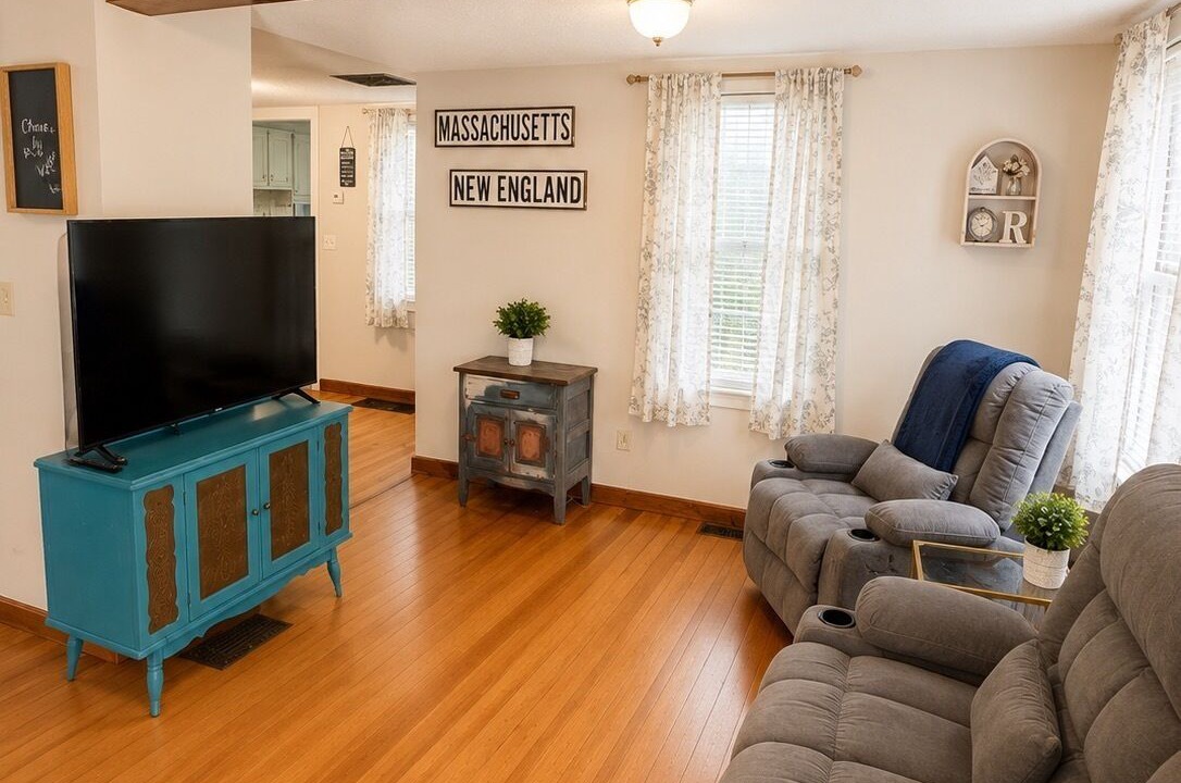 Photo of Livingroom in Granville