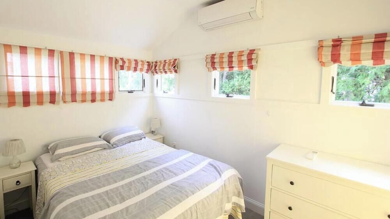 Photo of Bedroom in Cotuit