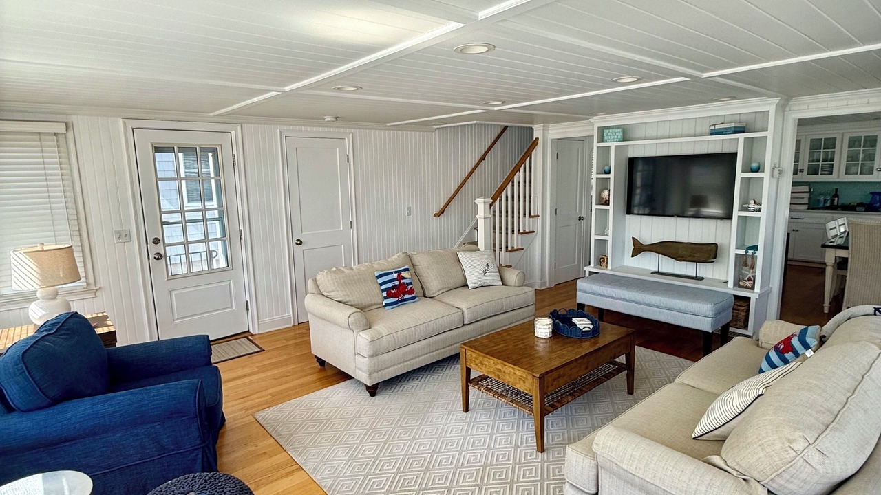 Photo of Livingroom in Milford