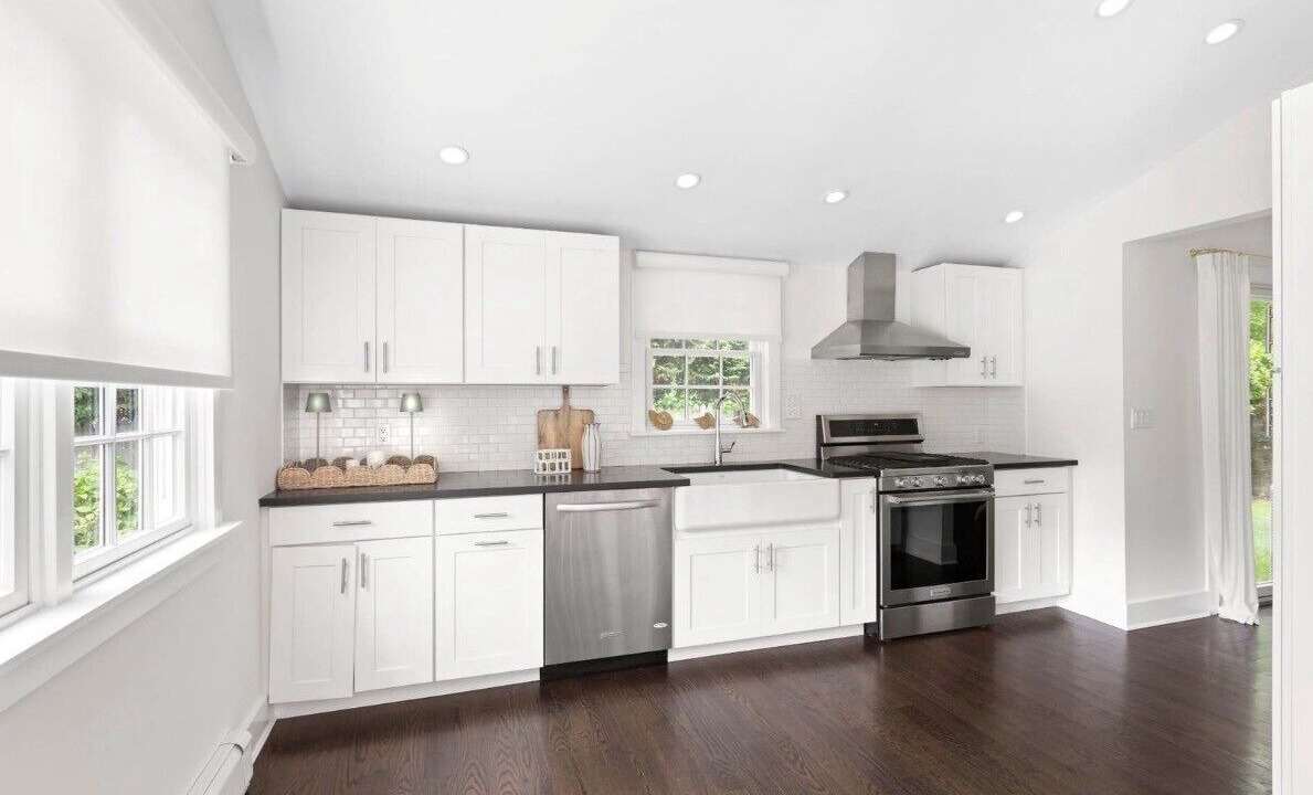 Photo of Kitchen in Village of Southampton