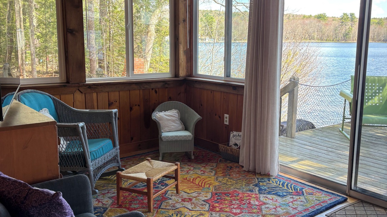 Photo of Livingroom in Windham