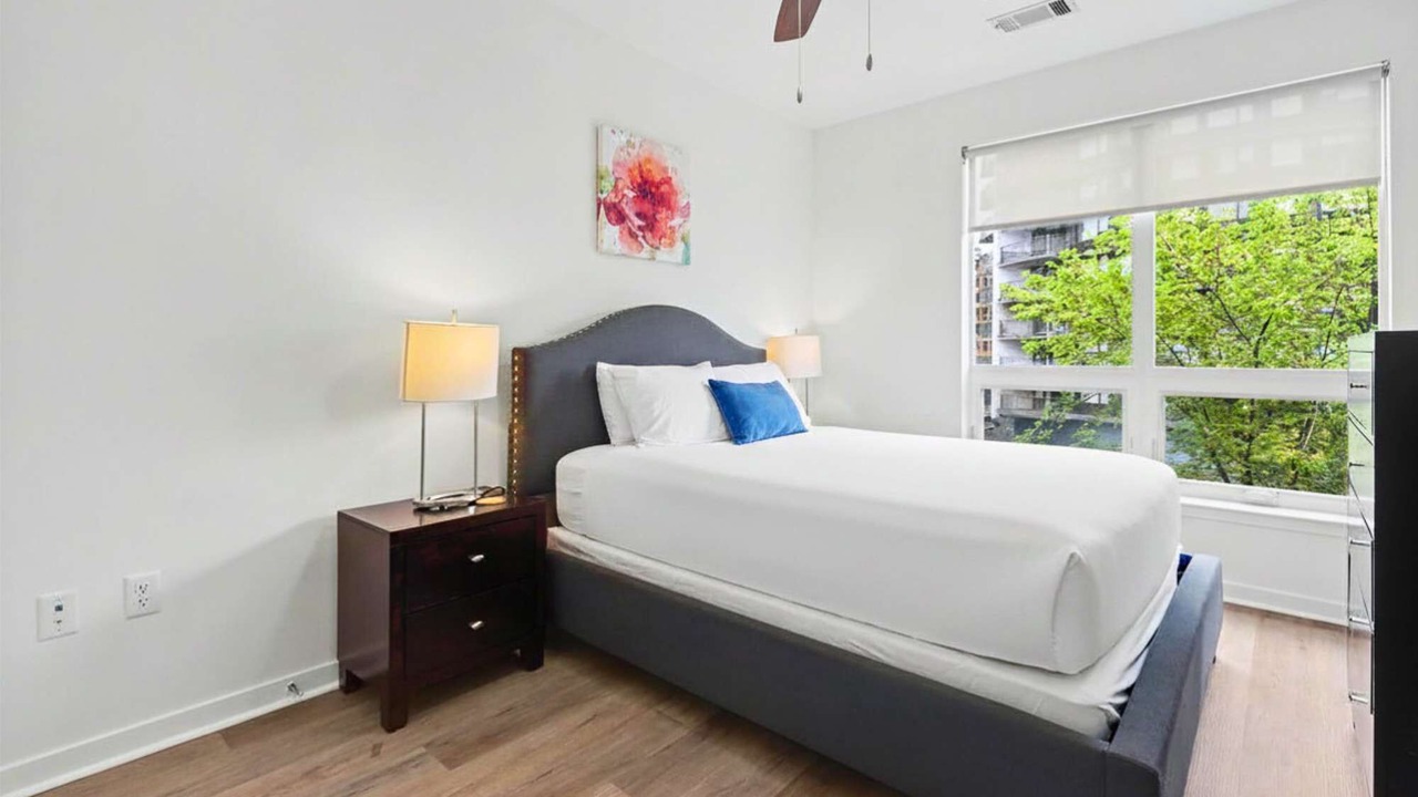 Photo of Bedroom in Downtown