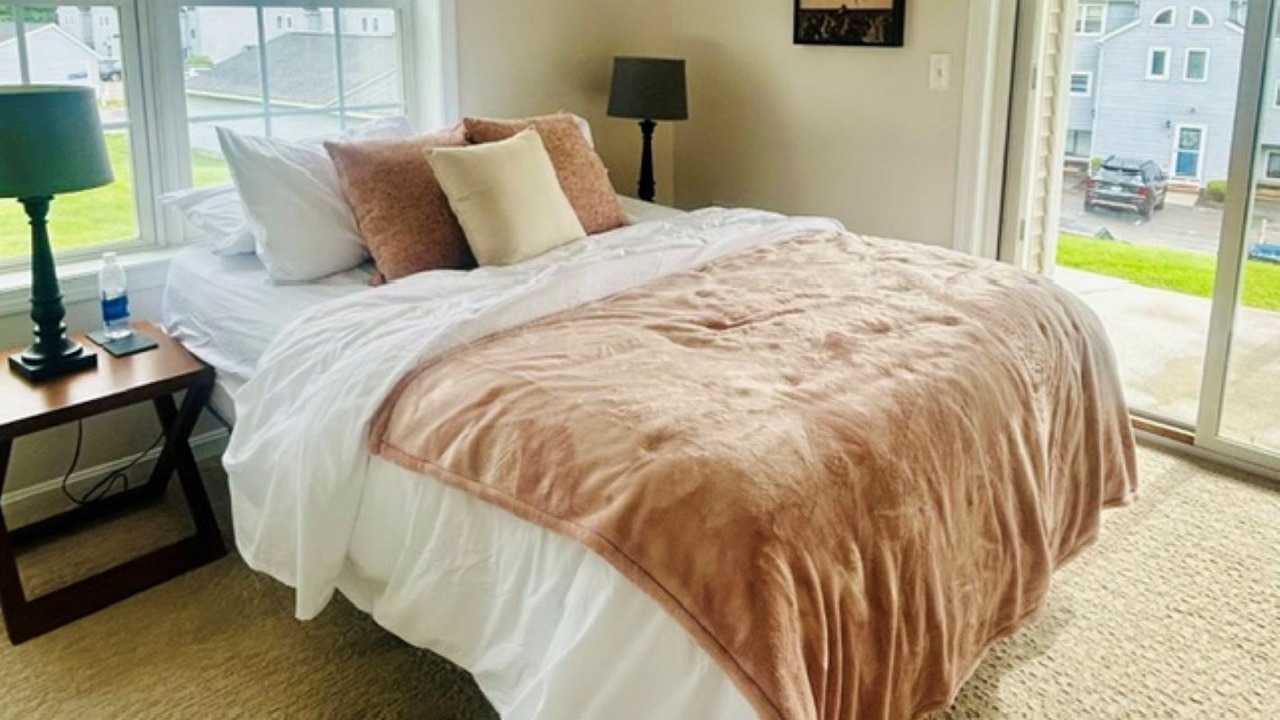 Photo of Bedroom in Laconia
