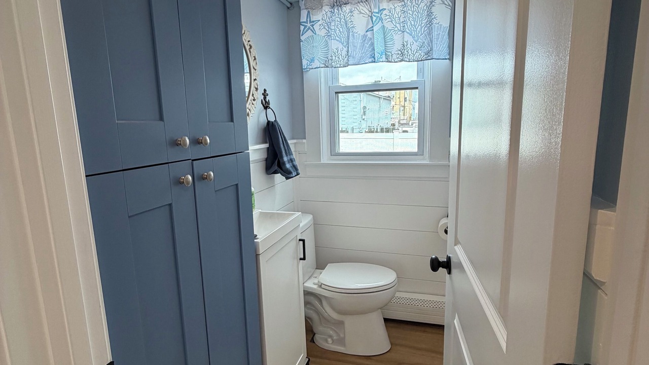 Photo of Bathroom in Hampton