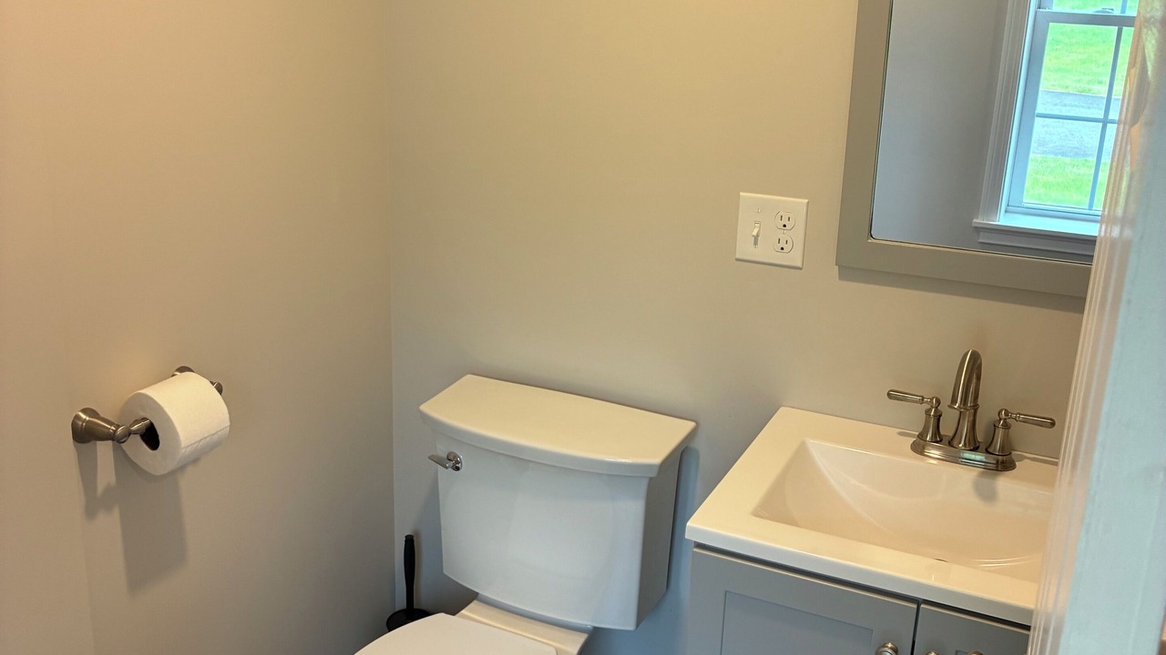 Photo of Bathroom in York Harbor