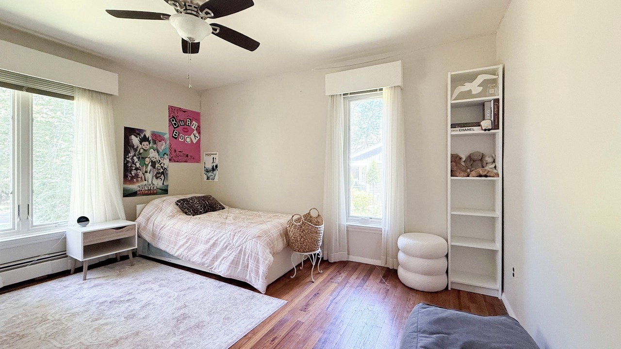 Photo of Bedroom in Baiting Hollow