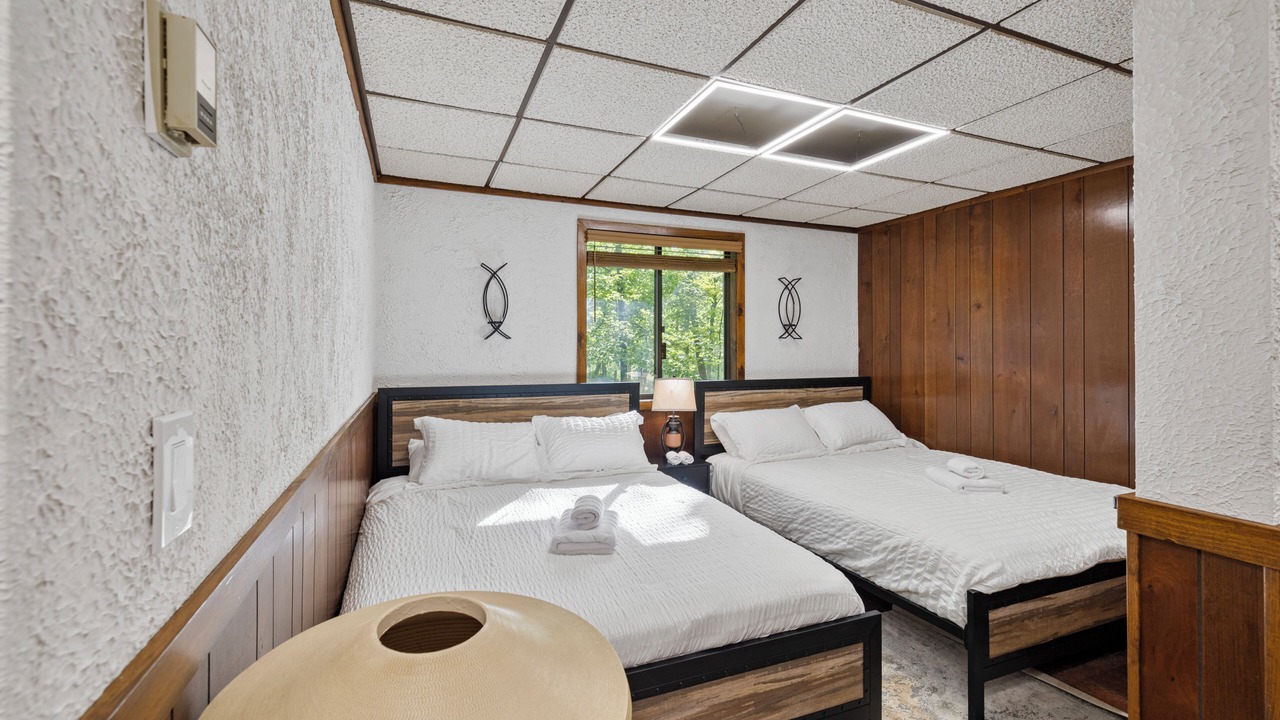 Photo of Bedroom in Washingtonville