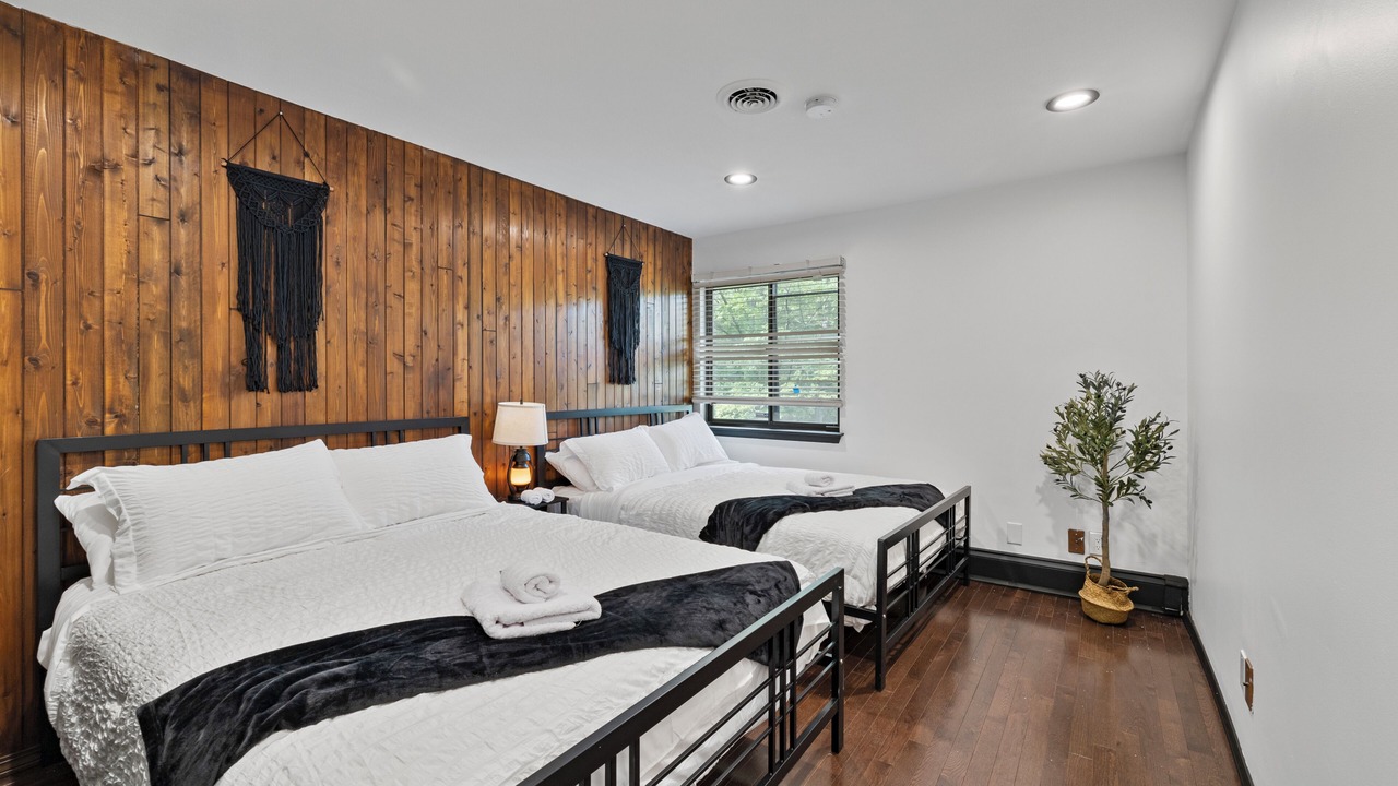 Photo of Bedroom in Washingtonville